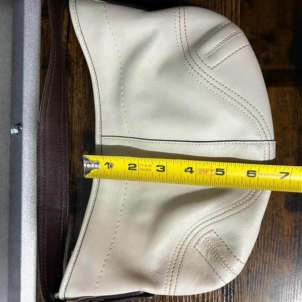 Vintage Coach Ivory Hand Bag 9541 Small Soho Y2K Leather Hobo Shoulder Purse '03 - Picture 5 of 7